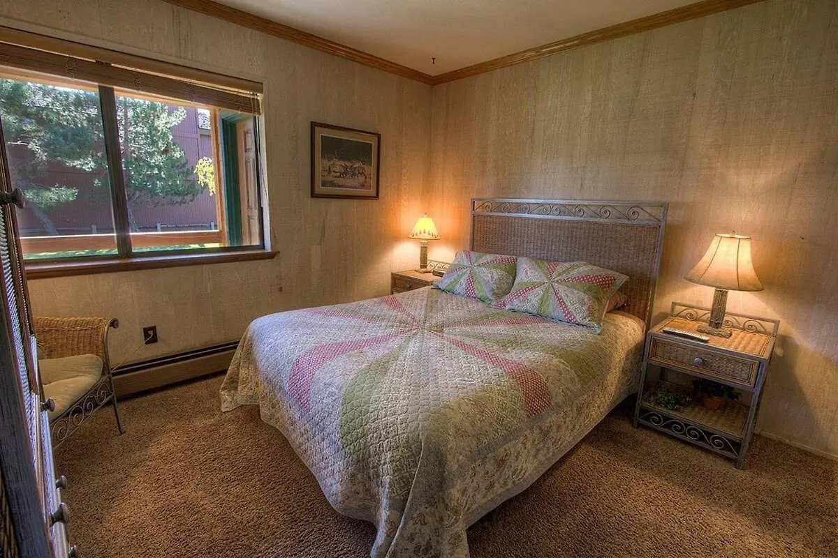 Tkh1226 - Emerald Lodge Home South Lake Tahoe 0*,